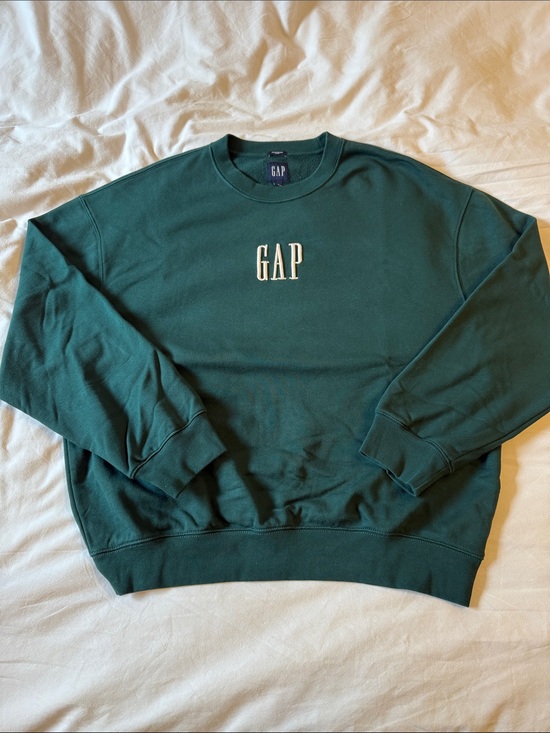 GAP Other - GAP Men's Heavyweight Forest Green Crewneck Sweatshirt with Embroidered Logo